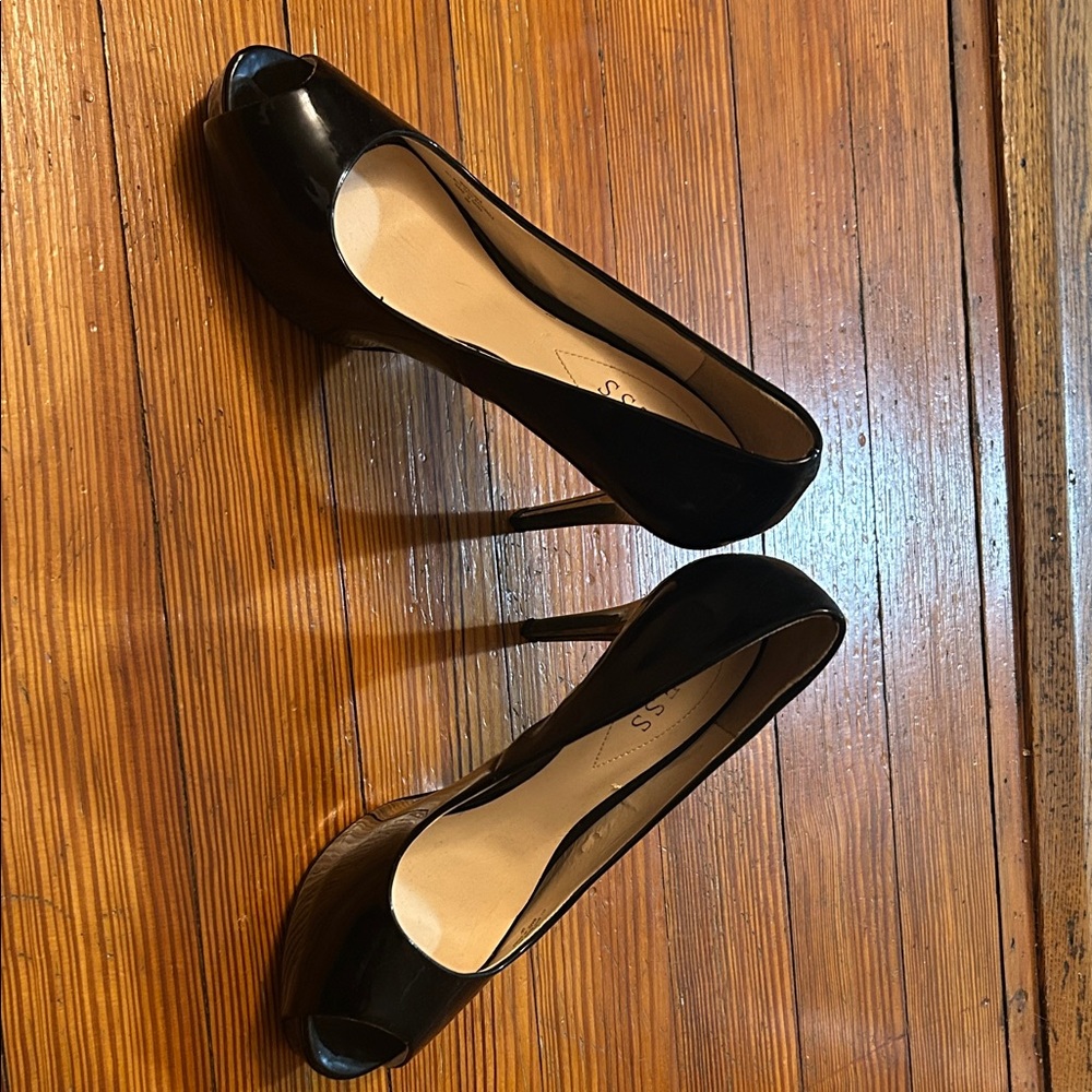 Guess Shiny Black Peep-Toe Heels